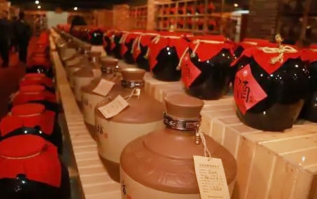 熱烈慶賀！我縣三家酒類(lèi)企業(yè)成功進(jìn)入首屆四川濃香型白酒名優(yōu)老窖池認(rèn)定名單